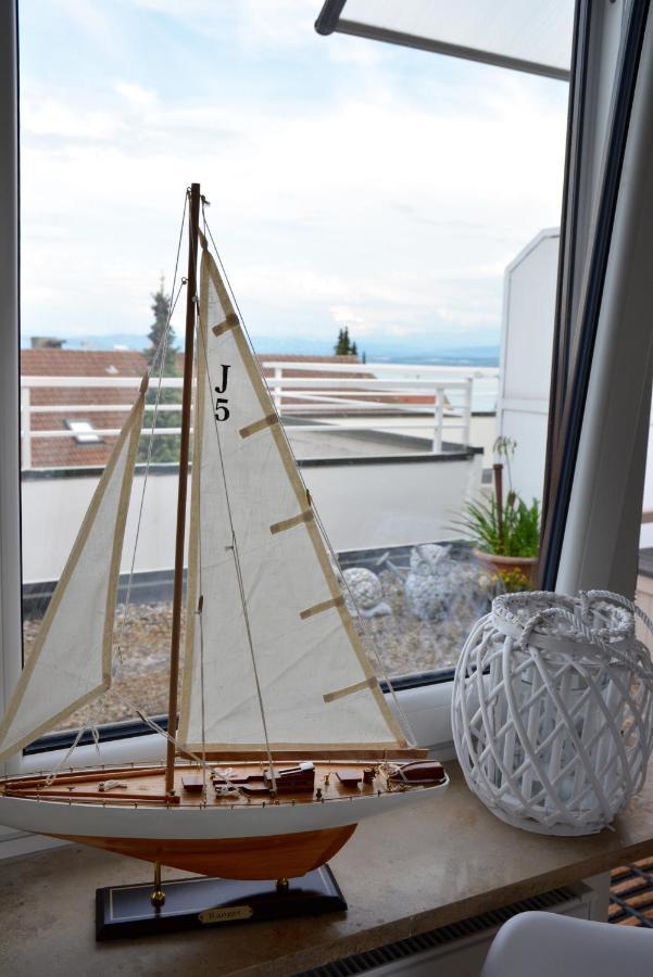 Lakeview Penthouse Appartamento